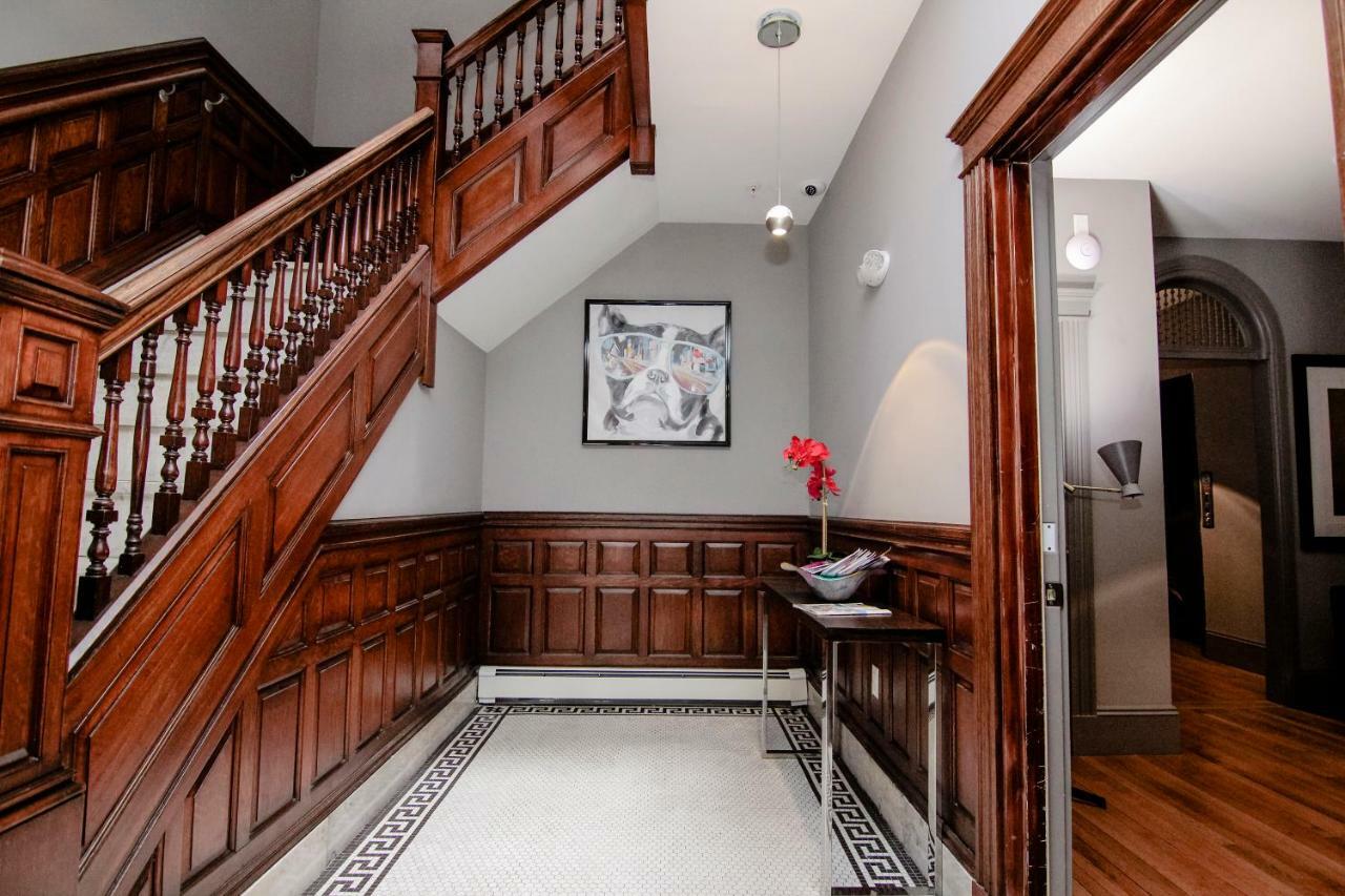 A Stylish Stay W/ A Queen Bed, Heated Floors.. #21 Brookline Exterior photo