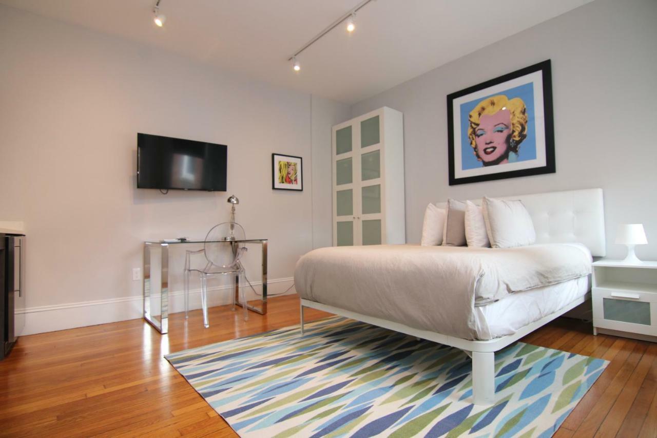 A Stylish Stay W/ A Queen Bed, Heated Floors.. #21 Brookline Exterior photo